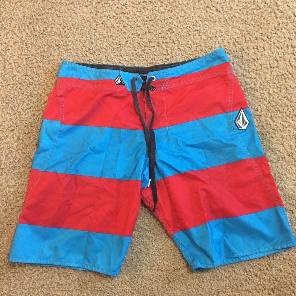 Men’s Volcom Board Shorts
